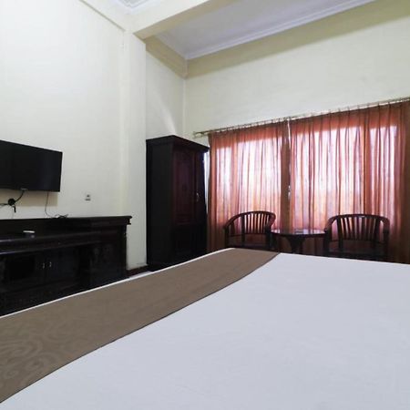 Hotel Antariksa Dupak Luaran gambar