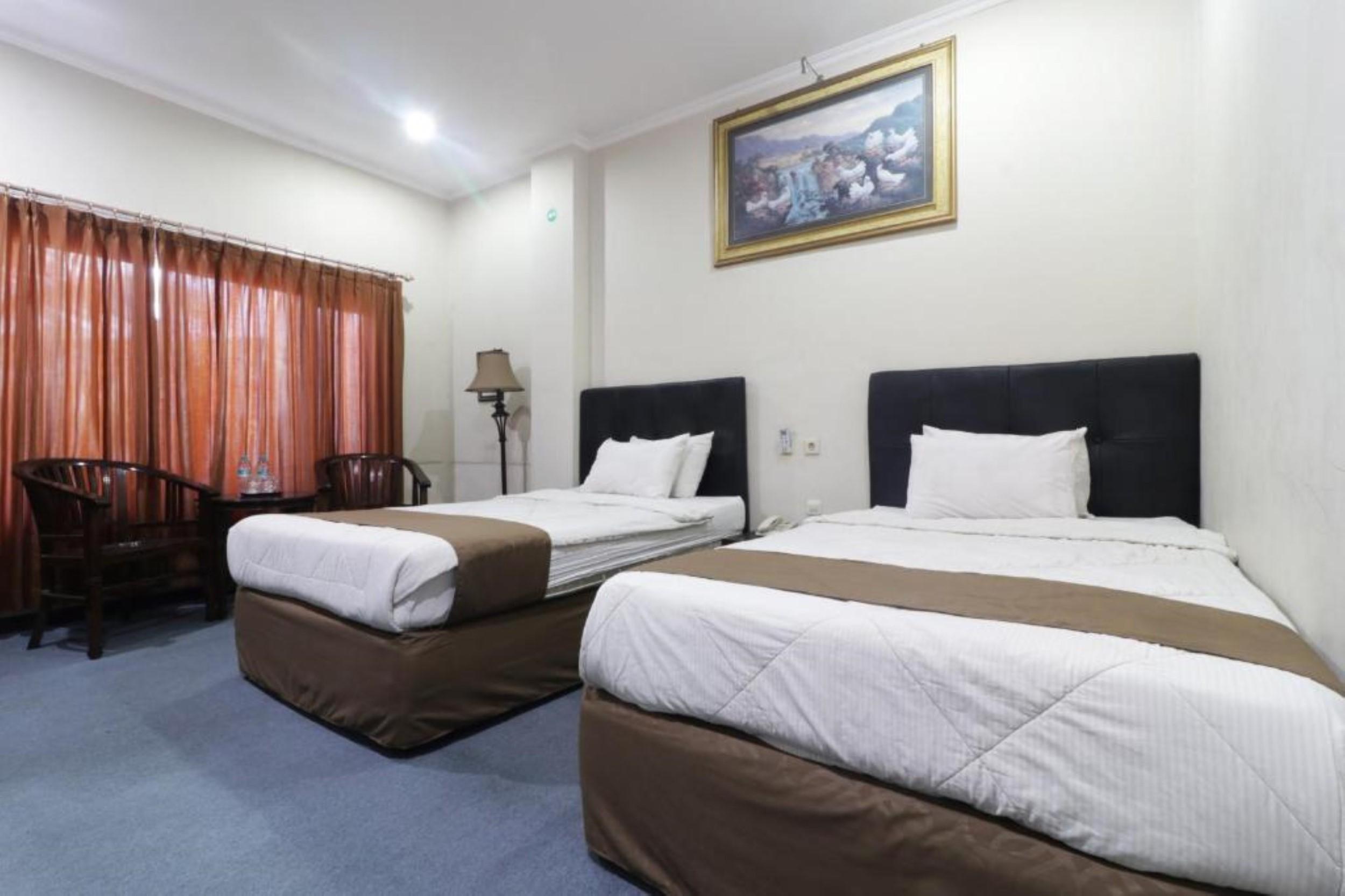 Hotel Antariksa Dupak Luaran gambar