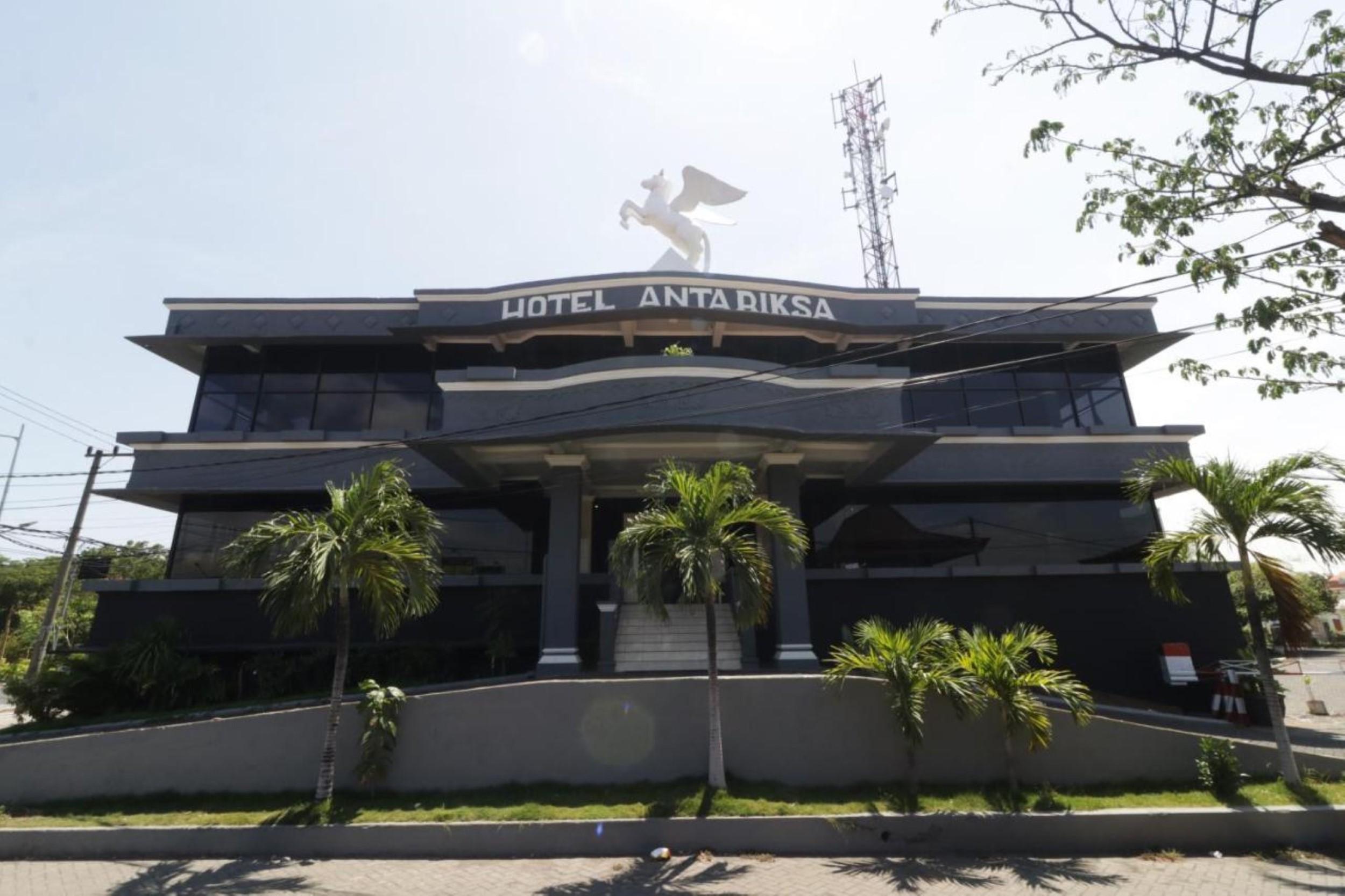 Hotel Antariksa Dupak Luaran gambar